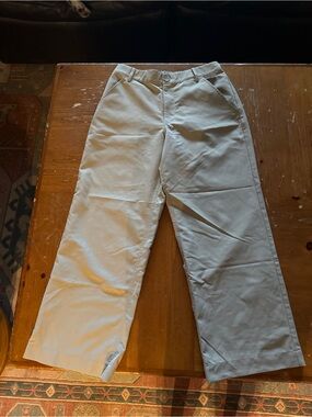 Wayre Women’s Travel Pants in Light Khaki
